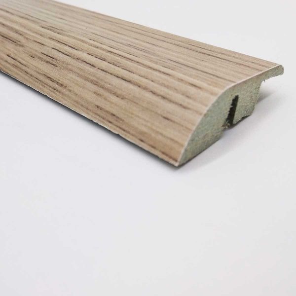 Ξύλινο προφίλ για Laminate 2.40m - 747