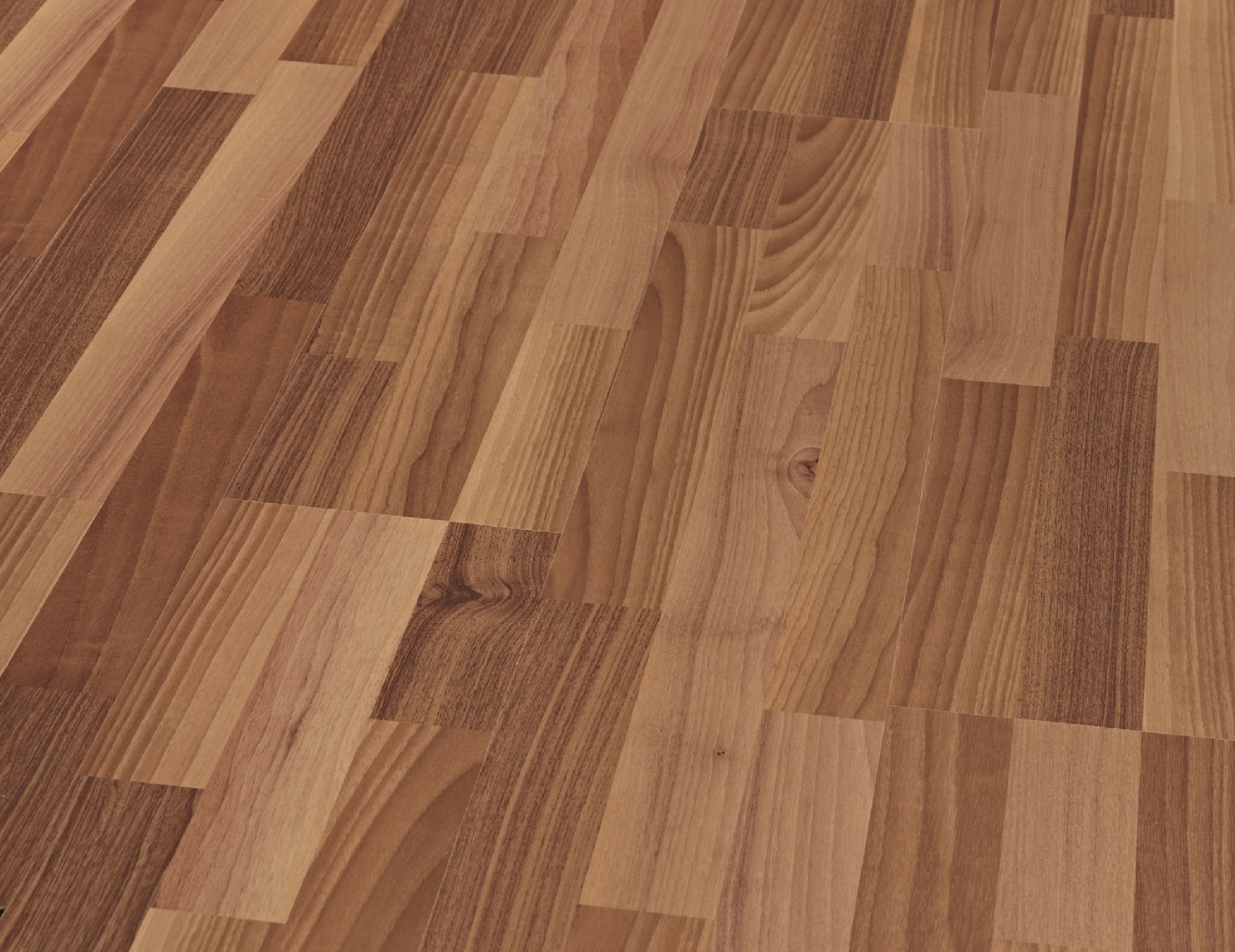 LAMINATE SENATOR - 427 VENETIAN WALNUT LAMINATE SENATOR - 427 VENETIAN WALNUT